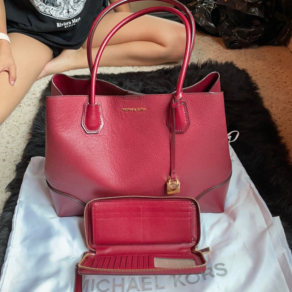 Michael Kors Purse and Wristlet Wallet!